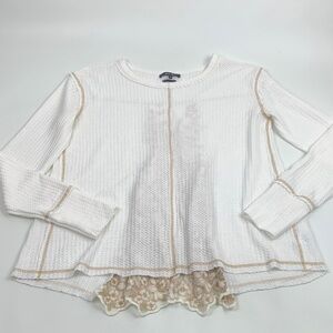 Miss Me White Creme Waffle Textured Tan lace Top Long sleeve Size Medium scoop